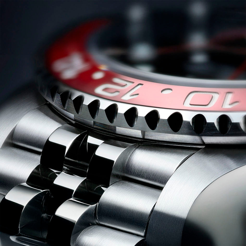 Pagani Design Pantheon in Black and Red